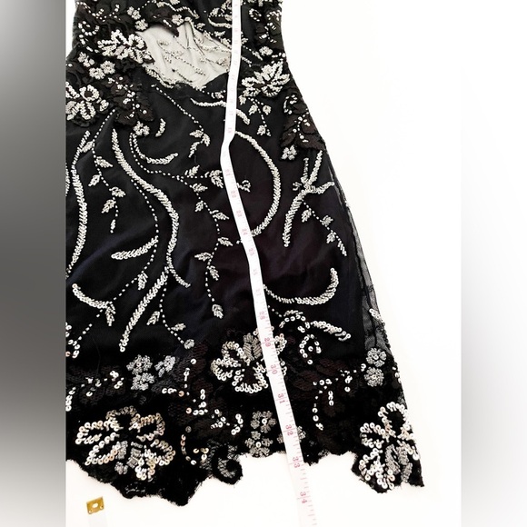 Mac Duggal Silver Sequin Cutout Mini Dress Bodycon SZ XS Party Black Lace Dress - Picture 12 of 14